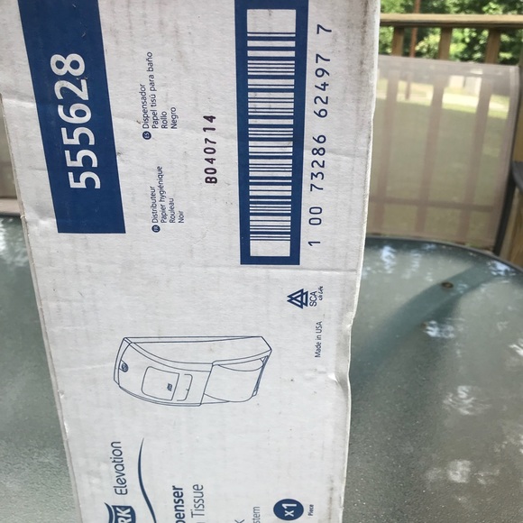 Soap dispenser ! Completely new ! - Picture 8 of 8